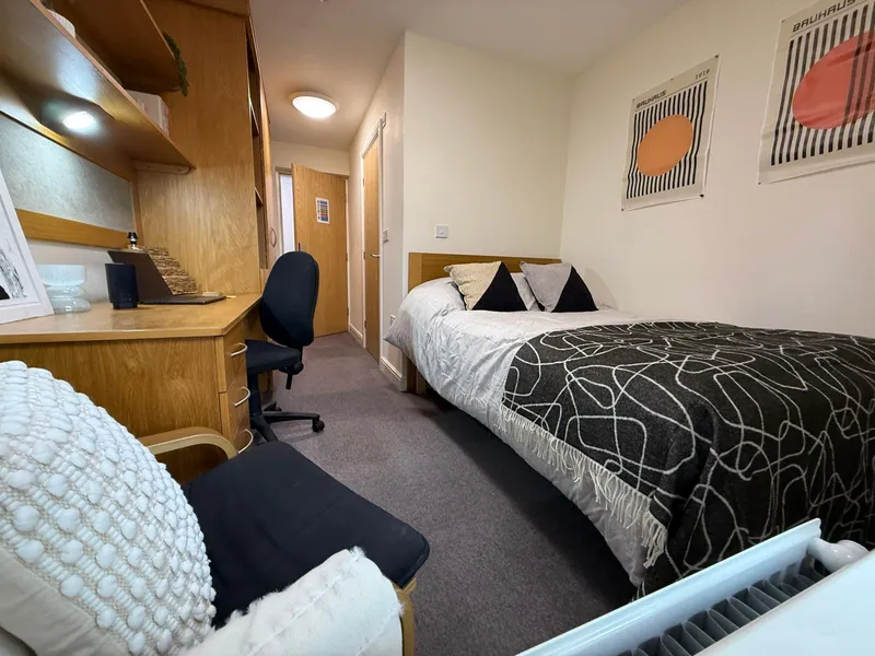 6 Bed all en-suite // Longdales Road // Lincoln Bishop Uni - Image 7
